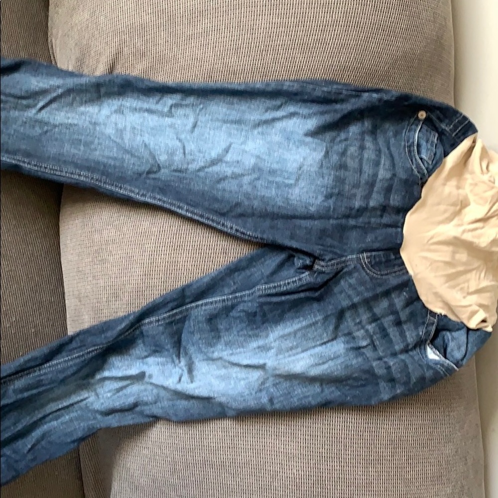 Maternity jeans size small good condition